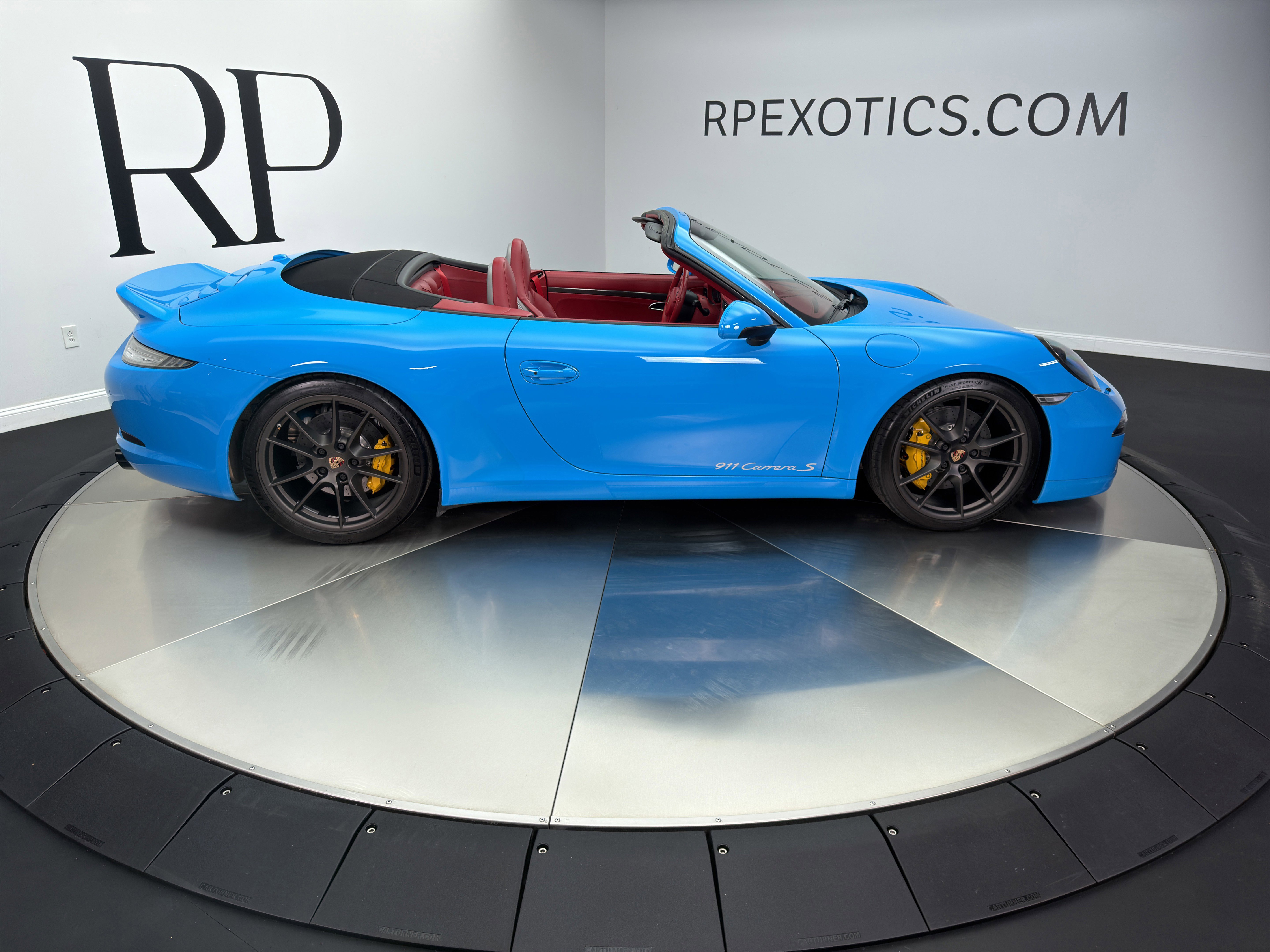 Used 2014 Porsche 911 Carrera S image 9