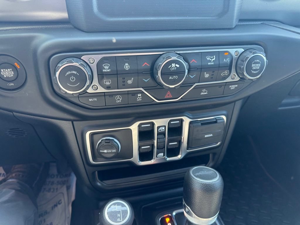 Used 2022 Jeep Gladiator Sport AWD/4WD image 11