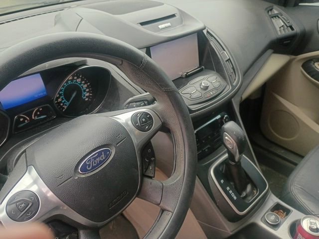 Used 2013 Ford Escape SE FWD image 32