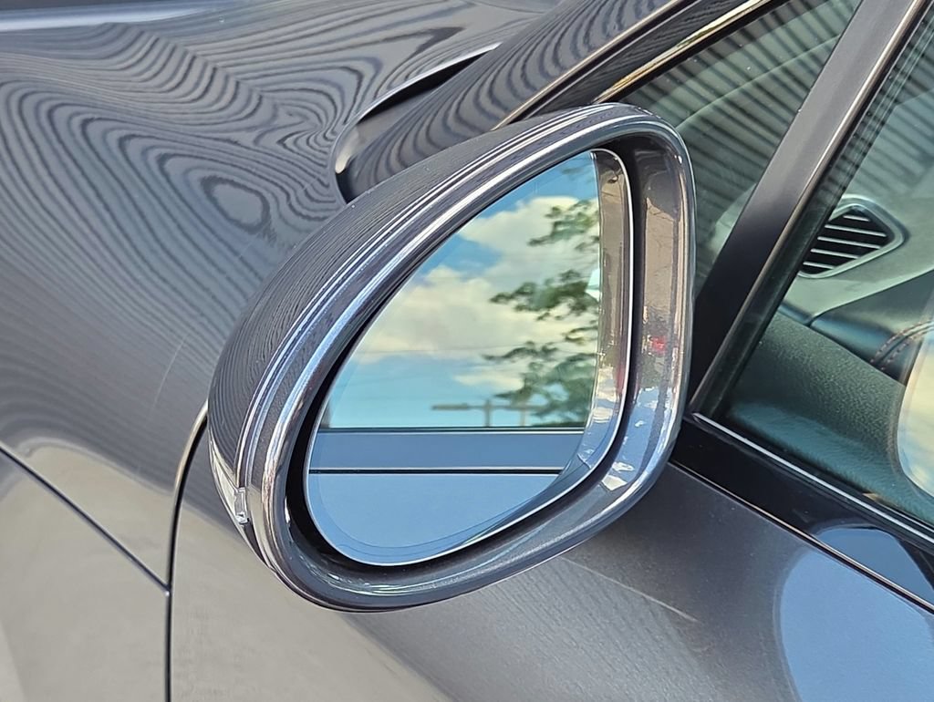 Certified 2018 Porsche Macan GTS AWD/4WD image 30