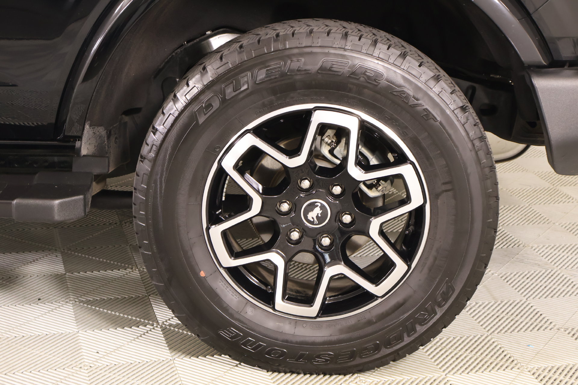 Used 2024 Ford Bronco Outer Banks AWD/4WD image 20