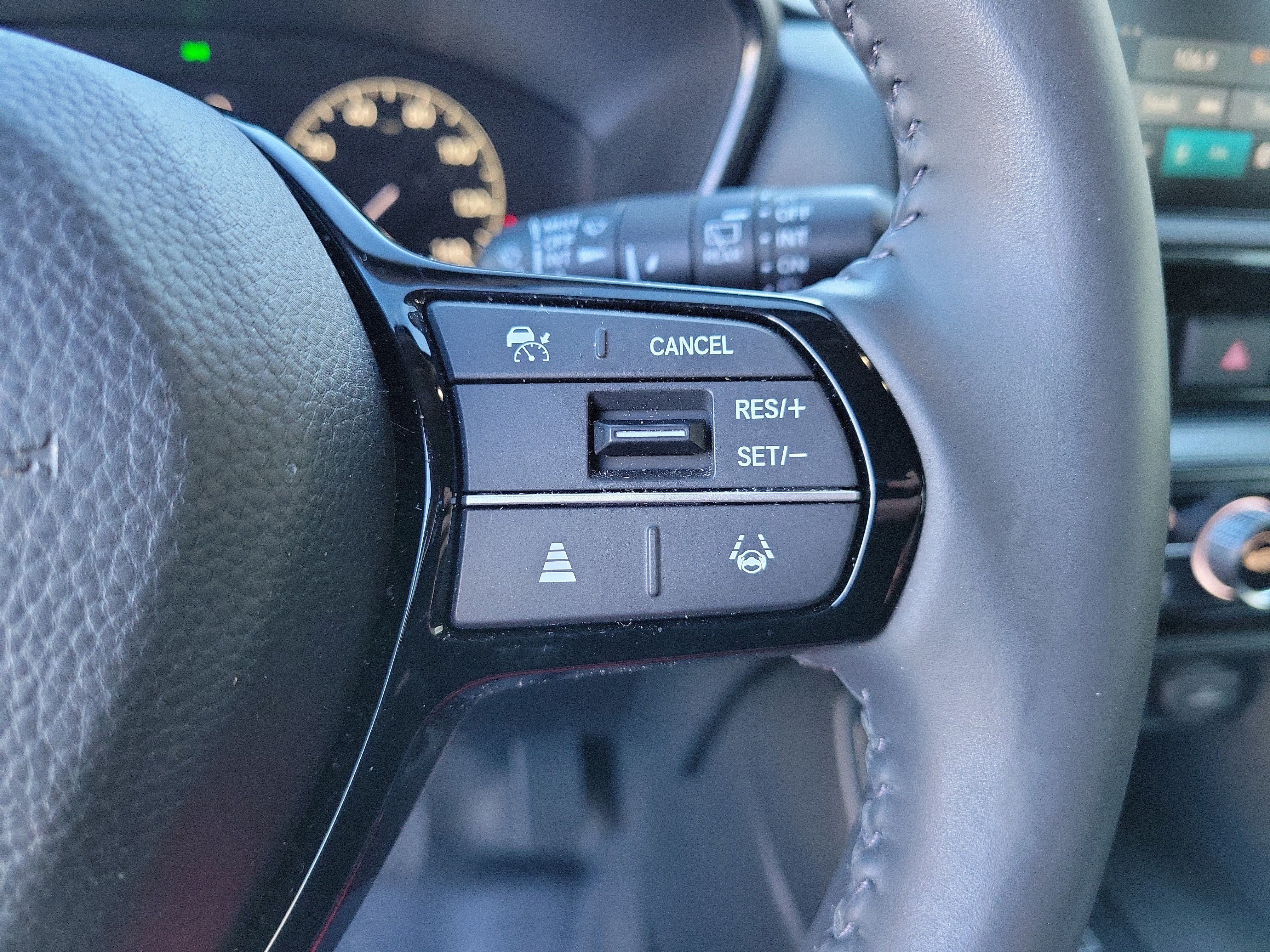 Used 2024 Honda CR-V EX-L image 22