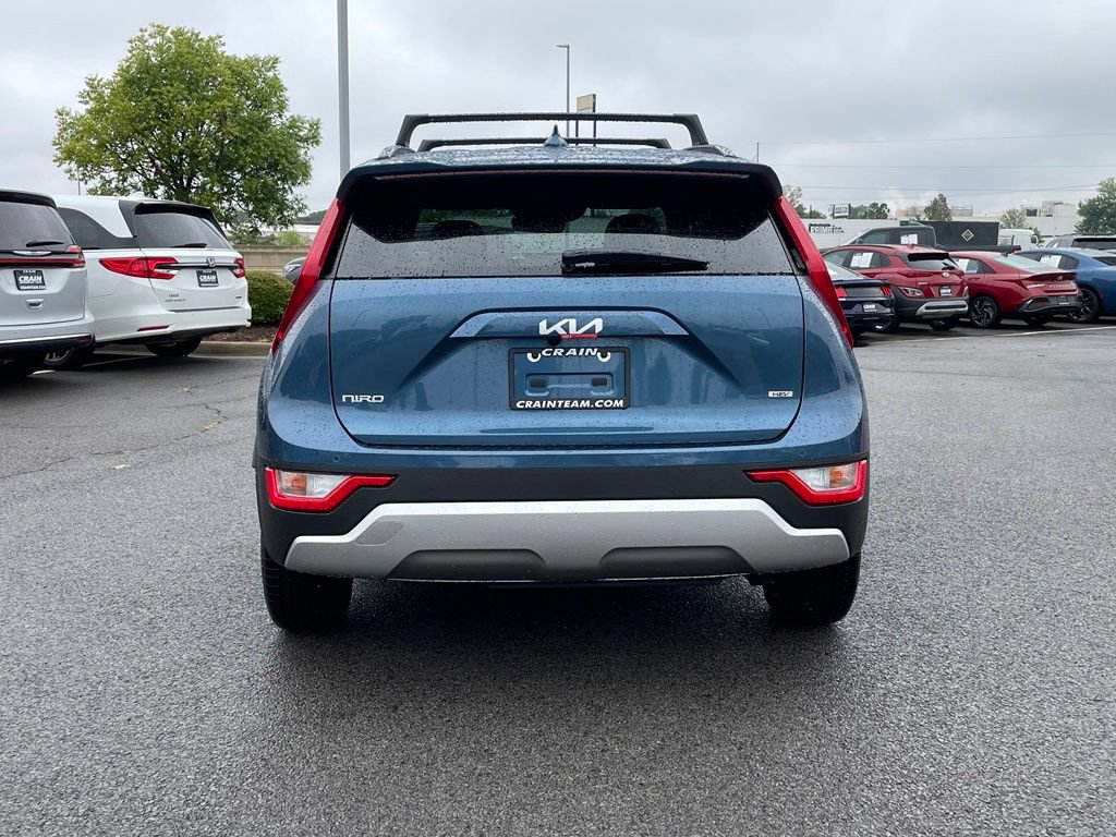 New 2026 Kia Niro EX FWD image 6
