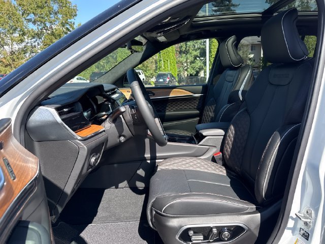 New 2026 Jeep Grand Cherokee Summit w/ Obsidian Package AWD/4WD image 21