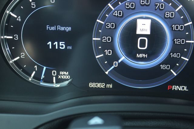 Used 2020 Cadillac Escalade Luxury RWD image 29