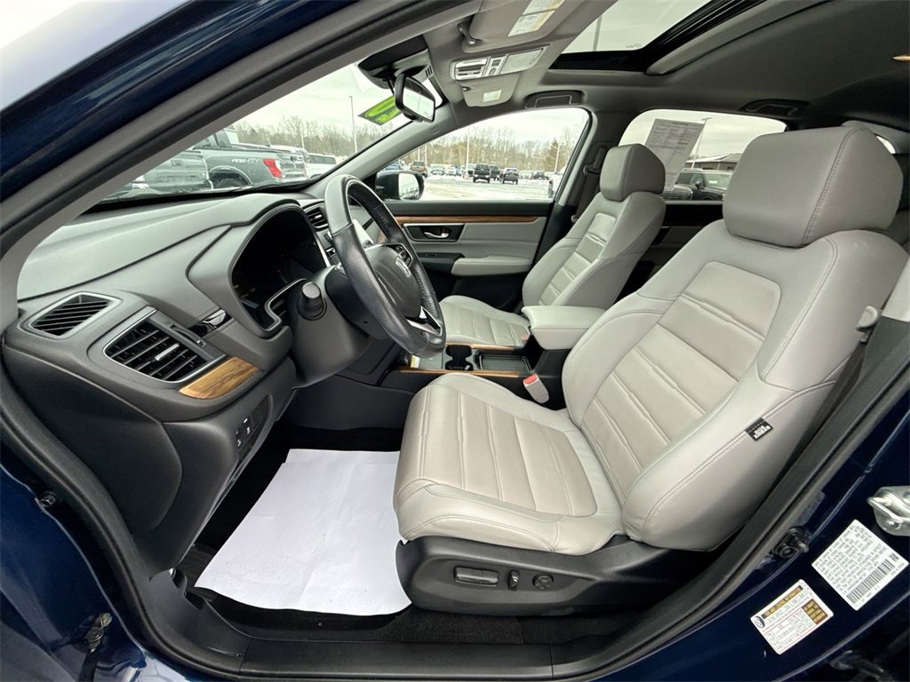 Used 2020 Honda CR-V Touring image 17