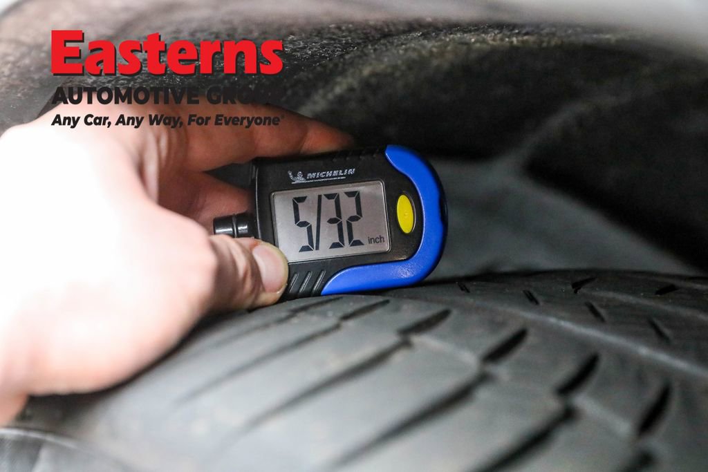 Used 2023 BMW X6 M50i w/ Executive Package image 30