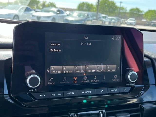 Used 2022 Nissan Pathfinder SV w/ SV Premium Package image 21