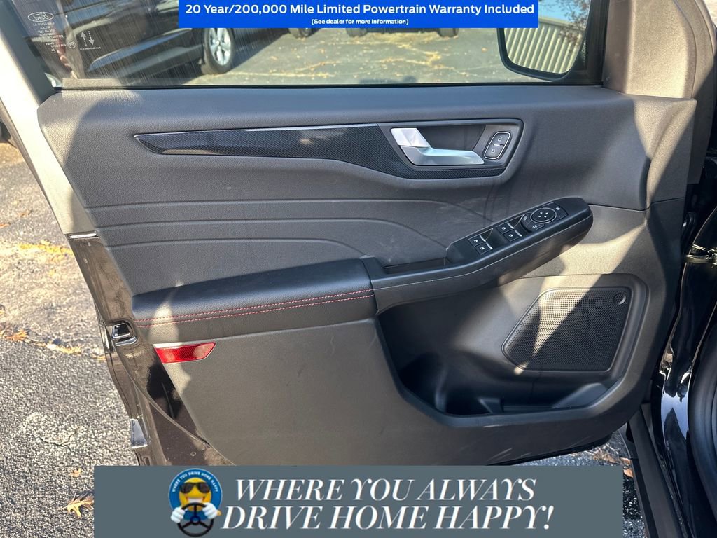 New 2026 Ford Escape ST-Line w/ Tech Pack #1 FWD image 10