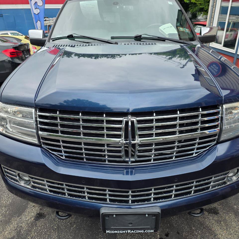 Used 2014 Lincoln Navigator 4WD image 11