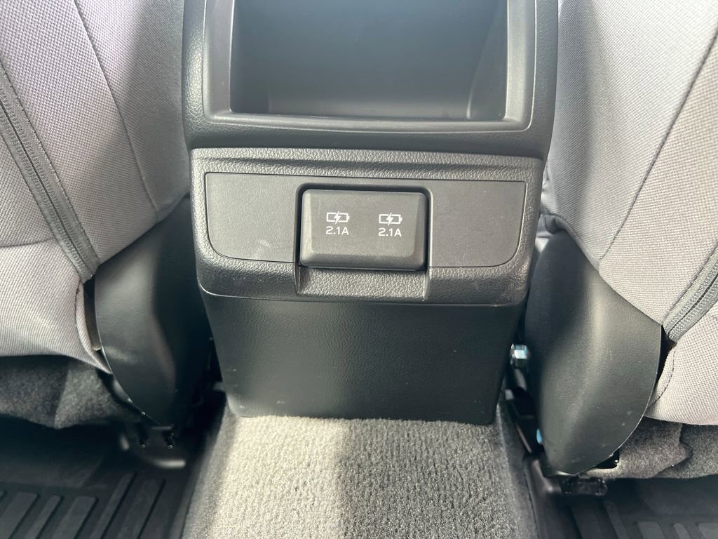 Used 2019 Subaru Outback 2.5i Premium image 32