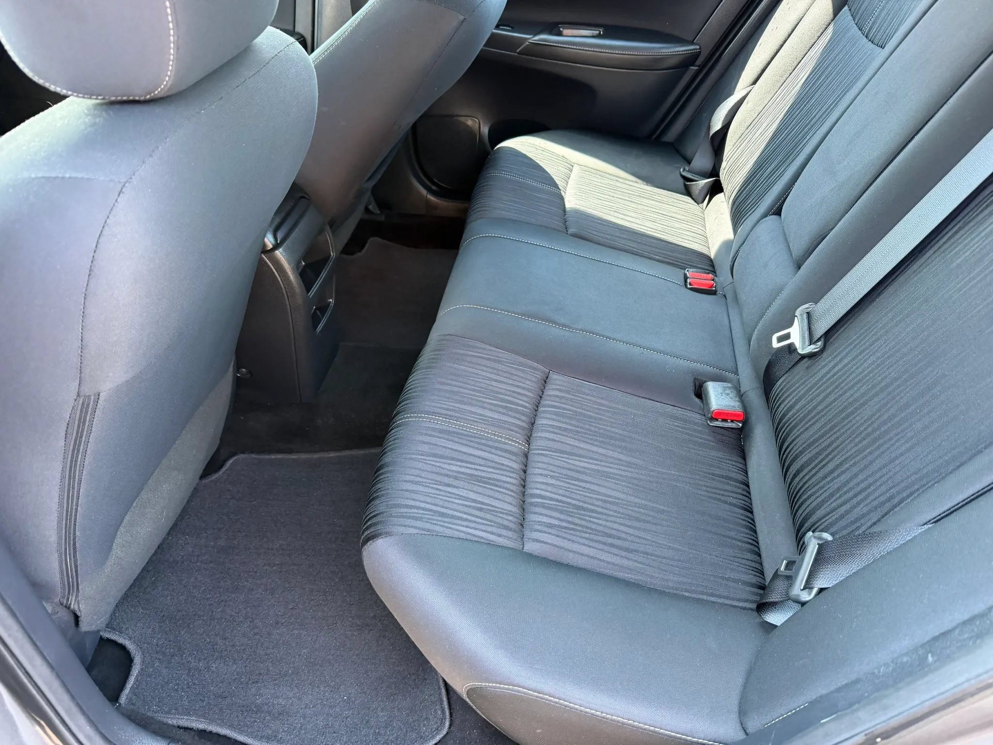 Used 2017 Nissan Sentra SV FWD image 11