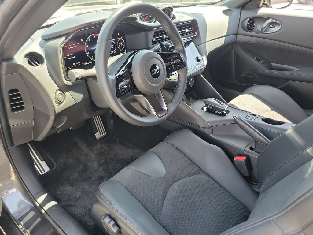 Used 2024 Nissan Z Performance w/ Floor Mat Package RWD image 11