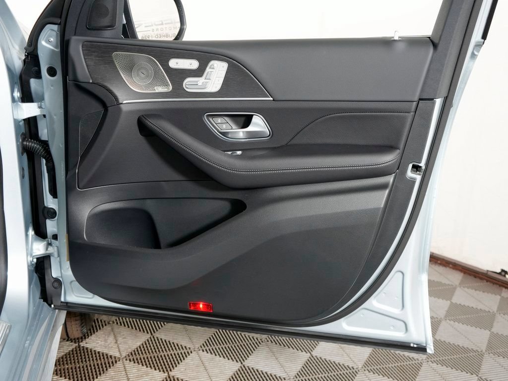 Certified 2026 Mercedes-Benz GLE 350 4MATIC image 32