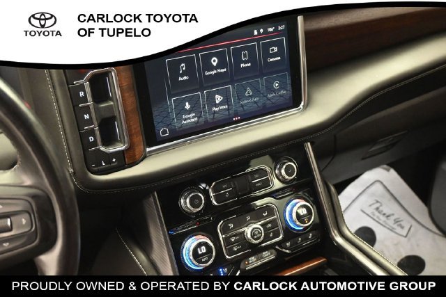 Used 2024 GMC Yukon XL Denali Ultimate AWD/4WD image 32