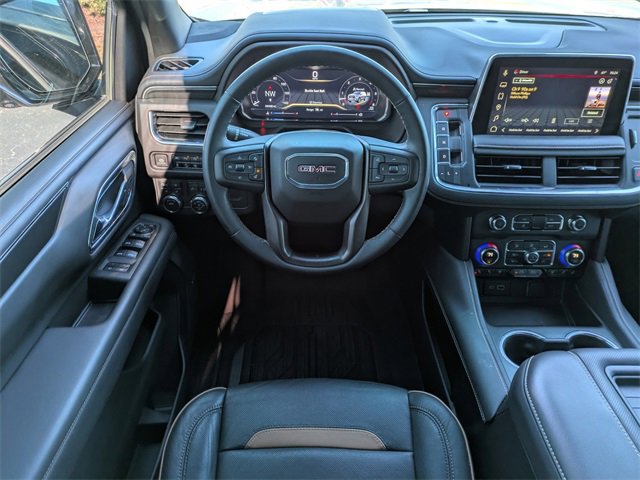 Used 2024 GMC Yukon AT4 w/ Technology Package image 19
