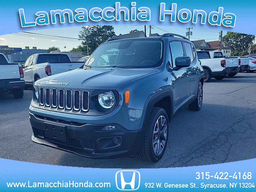 Used 2017 Jeep Renegade Latitude w/ Cold Weather Group AWD/4WD video 1