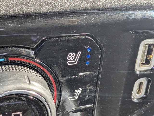 Used 2023 Chevrolet Silverado 1500 LTZ image 23