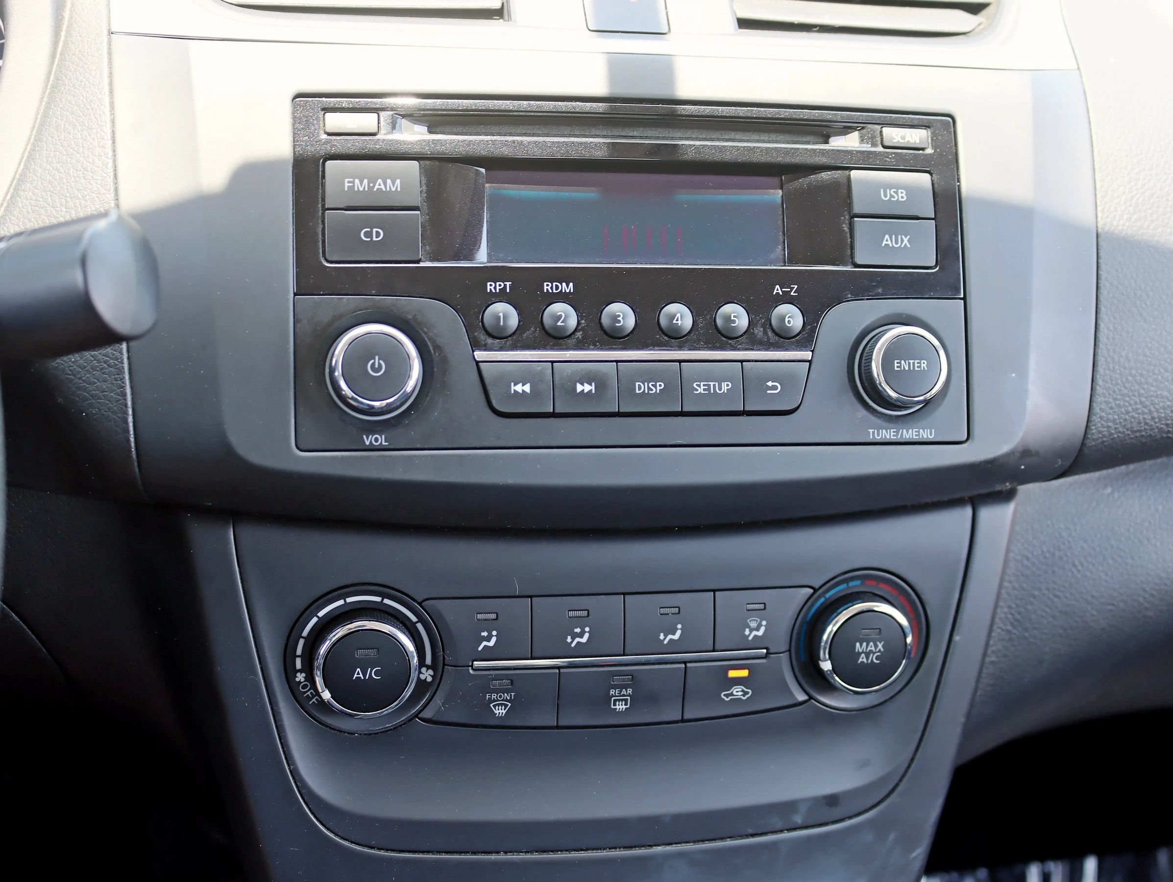 Used 2016 Nissan Sentra S FWD image 21