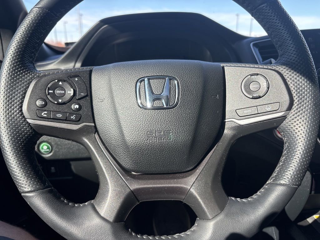 Used 2023 Honda Passport EX-L image 16