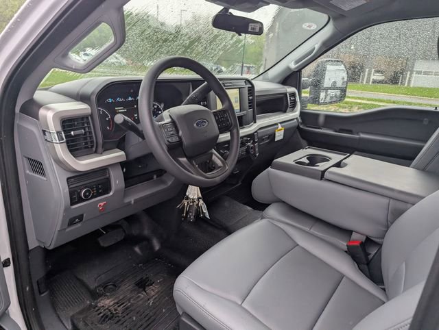 New 2026 Ford F350 XL w/ XL Chrome Package AWD/4WD image 14