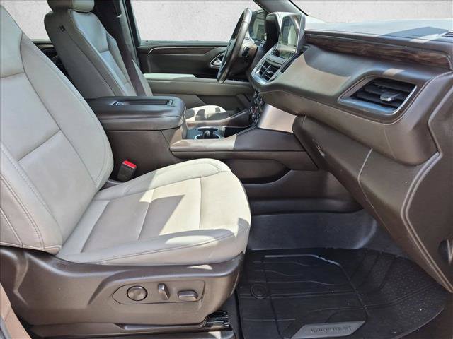 Used 2022 Chevrolet Tahoe Z71 w/ Luxury Package AWD/4WD image 22