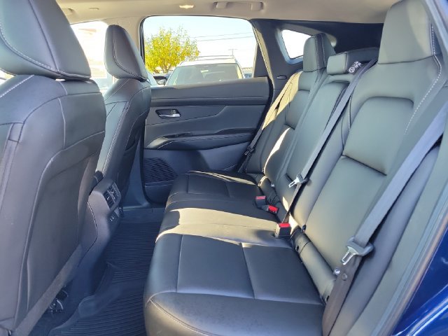 Certified 2025 Nissan Murano SL w/ Cargo Package AWD/4WD image 12
