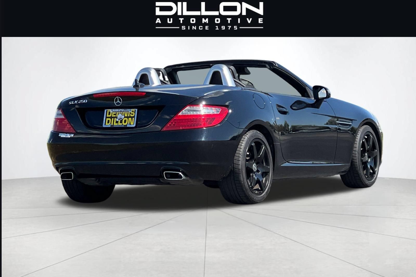 Used 2015 Mercedes-Benz SLK 250 image 4