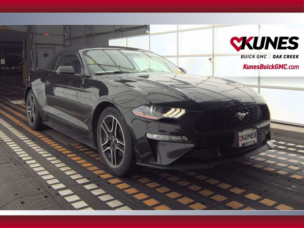 Used 2023 Ford Mustang Premium image 5