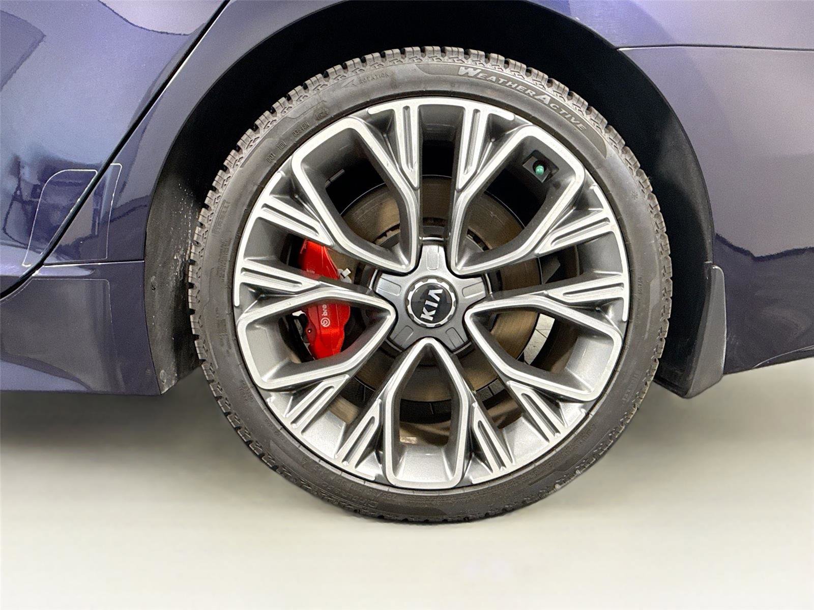 Used 2020 Kia Stinger GT image 32