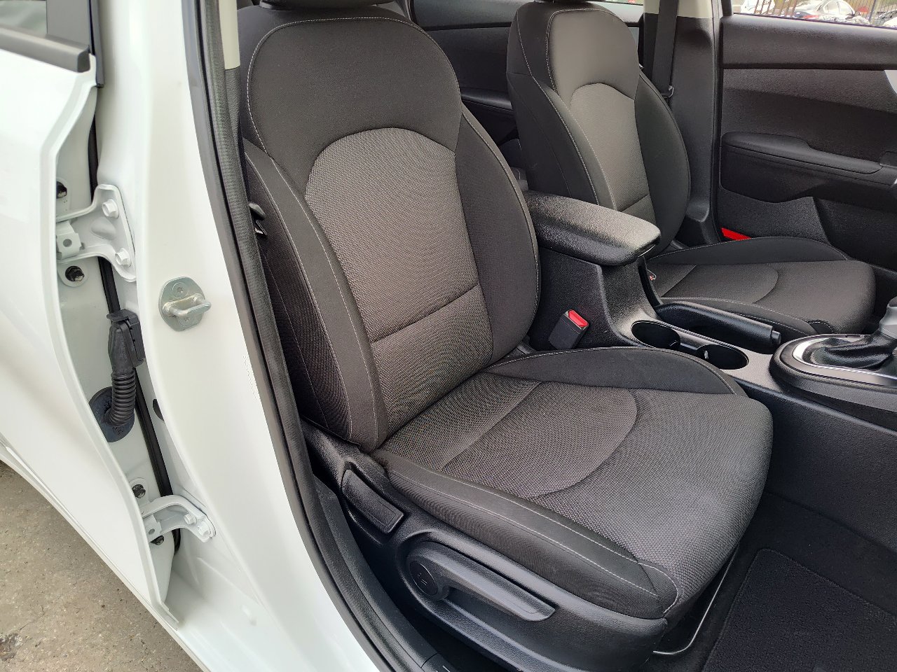 Used 2023 Kia Forte LXS image 20