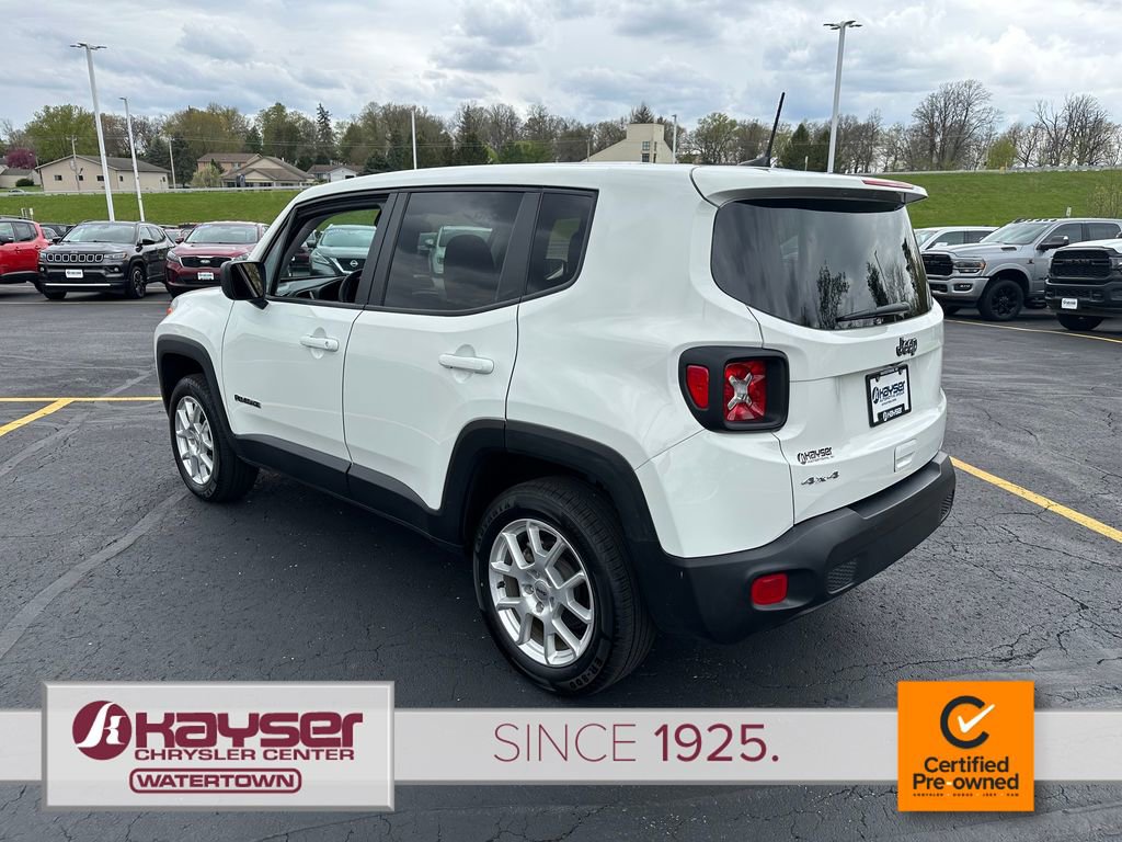 Certified 2023 Jeep Renegade Latitude AWD/4WD image 3