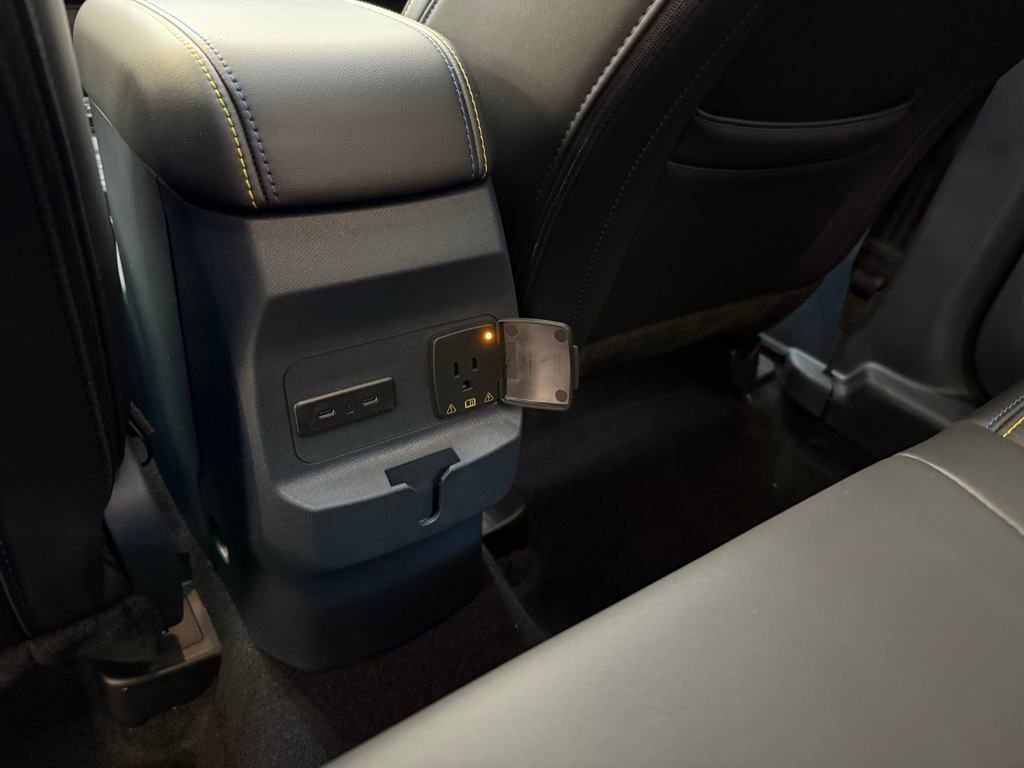 New 2025 Ford Maverick Lobo image 18