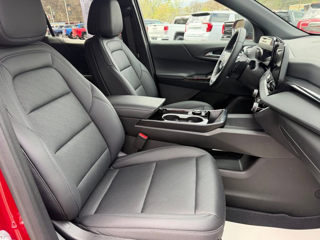 Used 2026 Chevrolet Equinox LT w/ Convenience Package II image 20