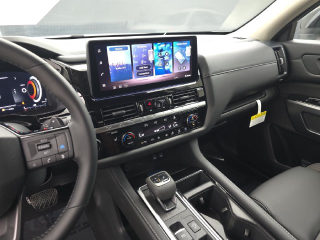 New 2026 Nissan Pathfinder SL w/ SL Premium Package FWD image 28