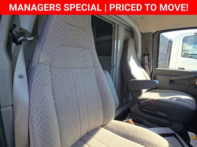 New 2025 Chevrolet Express 3500 w/ Power Convenience Package image 32