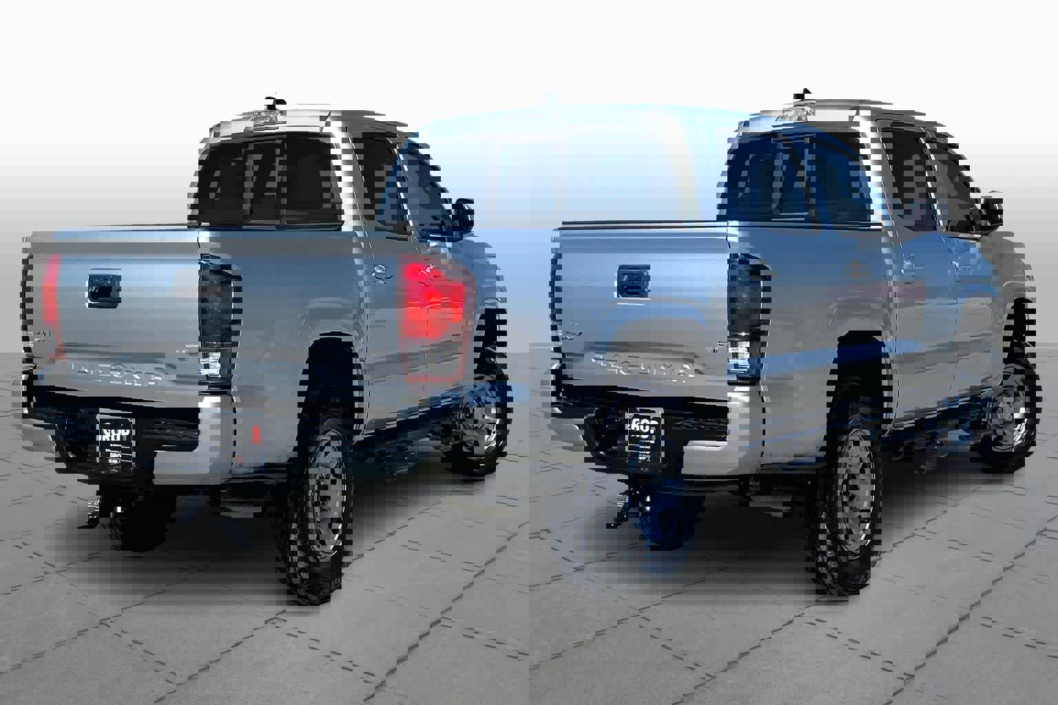 Used 2023 Toyota Tacoma SR image 13