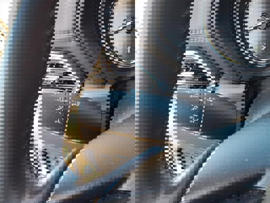 Used 2022 MAZDA CX-5 AWD 2.5 S w/ Preferred Package image 18