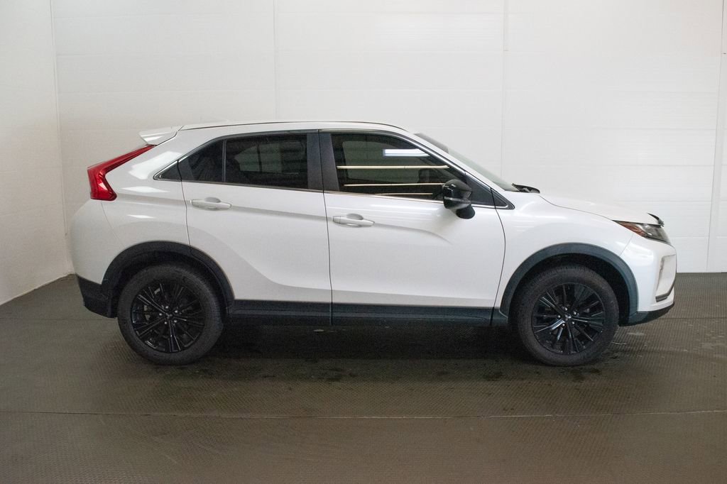 Used 2019 Mitsubishi Eclipse Cross LE AWD/4WD image 3
