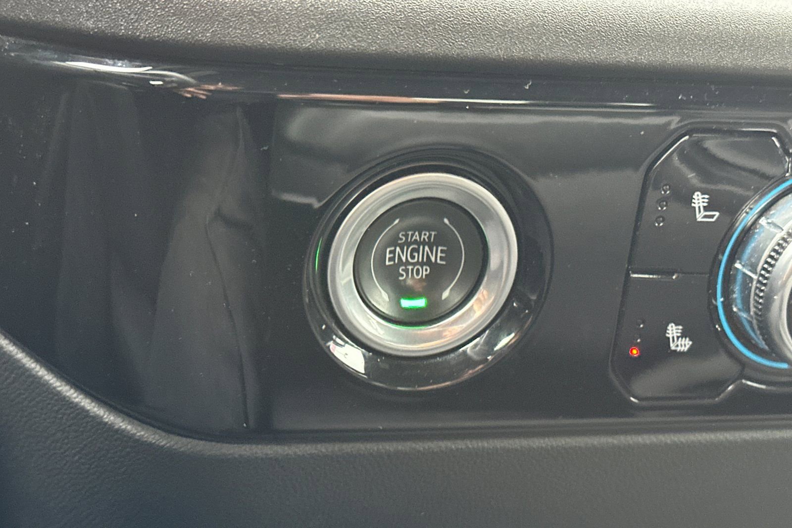 Used 2023 GMC Sierra 1500 Elevation image 28