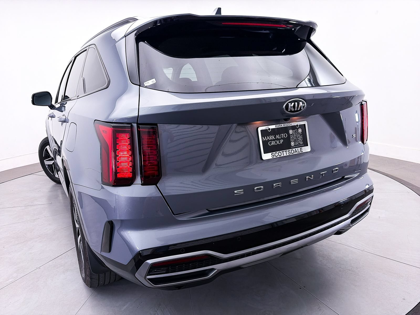 Used 2021 Kia Sorento S FWD image 8