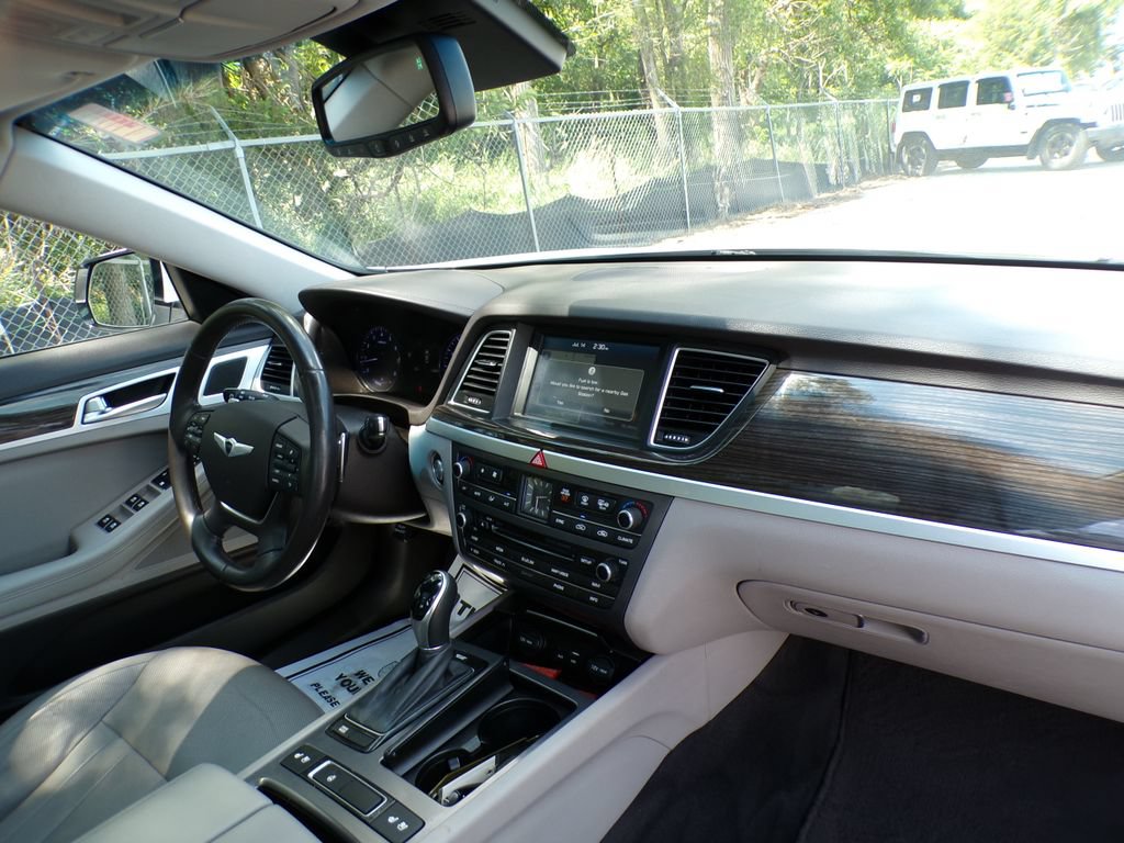 Used 2015 Hyundai Genesis 3.8 w/ Option Group 02 AWD/4WD image 12