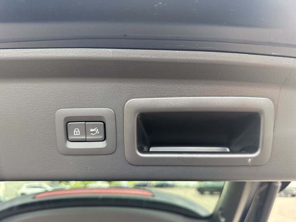 Used 2023 MAZDA CX-30 AWD 2.5 S w/ Premium Package image 19