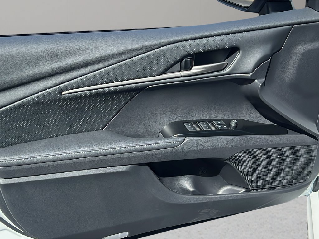 New 2026 Toyota Camry XSE FWD image 9