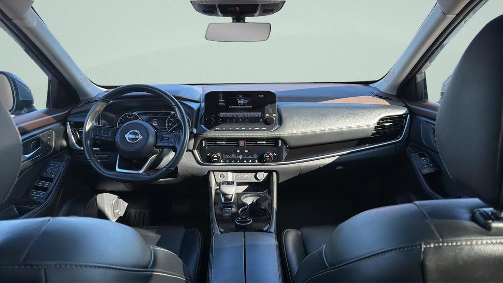 Used 2023 Nissan Rogue SL w/ SL Premium Package image 28