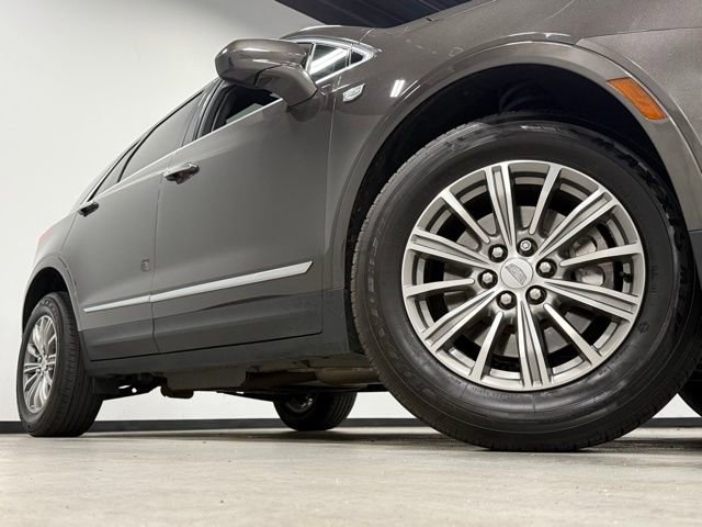 Used 2019 Cadillac XT5 Luxury FWD image 3