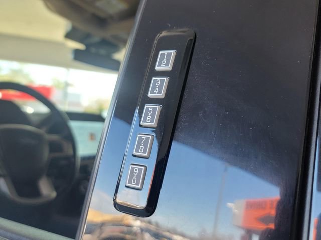 Used 2022 Ford F250 Lariat w/ Lariat Ultimate Package image 9