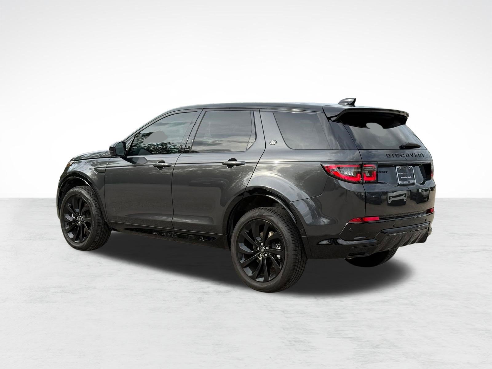 Certified 2025 Land Rover Discovery Sport Dynamic SE image 3