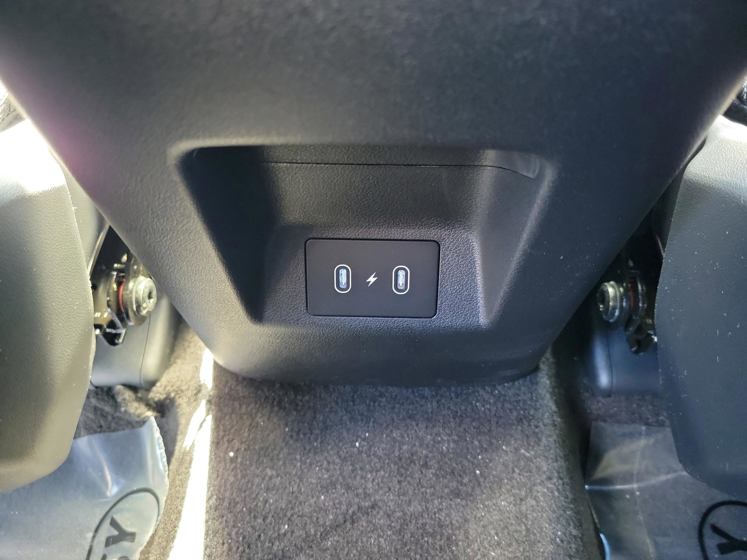 New 2026 Hyundai Santa Cruz SE image 9