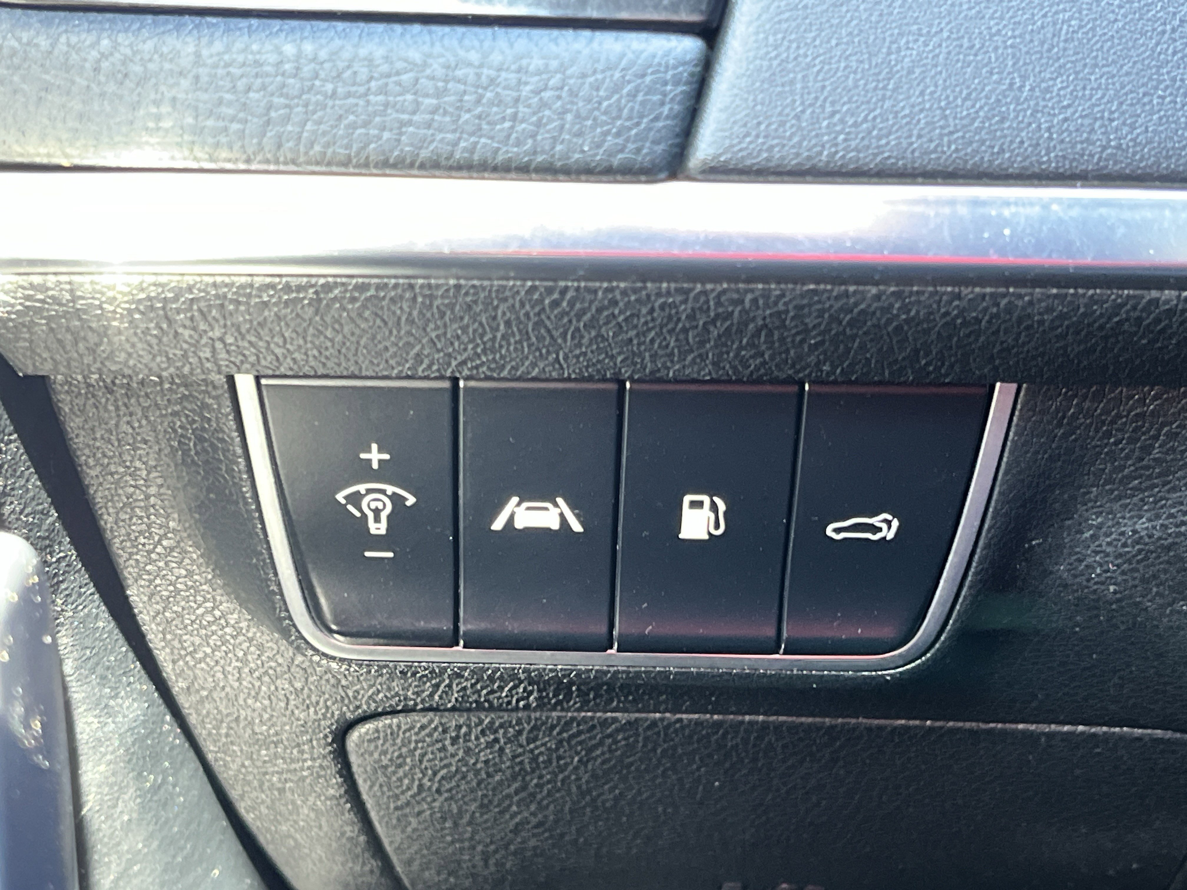 Used 2023 Kia Stinger GT2 image 17
